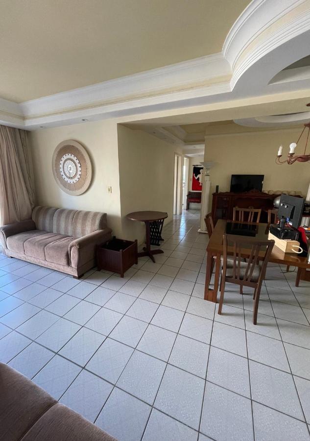 Hospedagem domiciliar Quarto Privado Em Apto Pe Na Areia - Residencia Familiar Balneario Camboriu