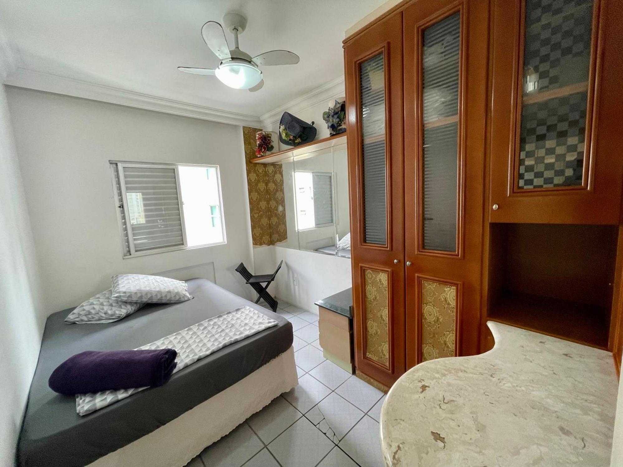 Quarto Privado Em Apto Pe Na Areia - Residencia Familiar *